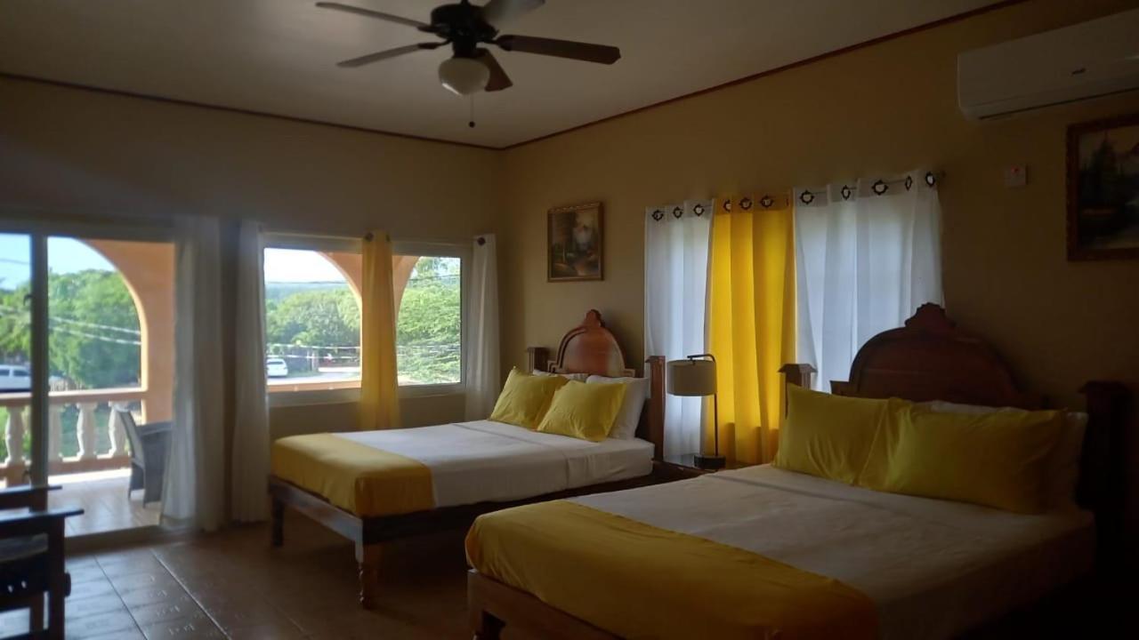 Brytan Villa Treasure Beach Kültér fotó